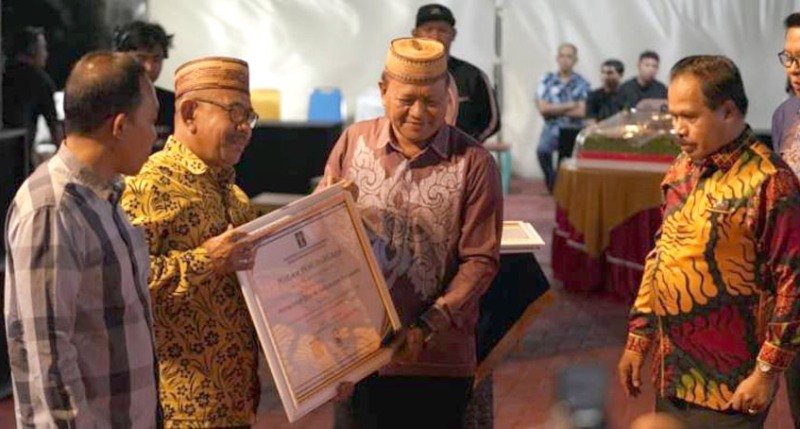 Komitmen Perlindungan HKI, Pohuwato Raih 2 Penghargaan dari Kementerian Hukum RI